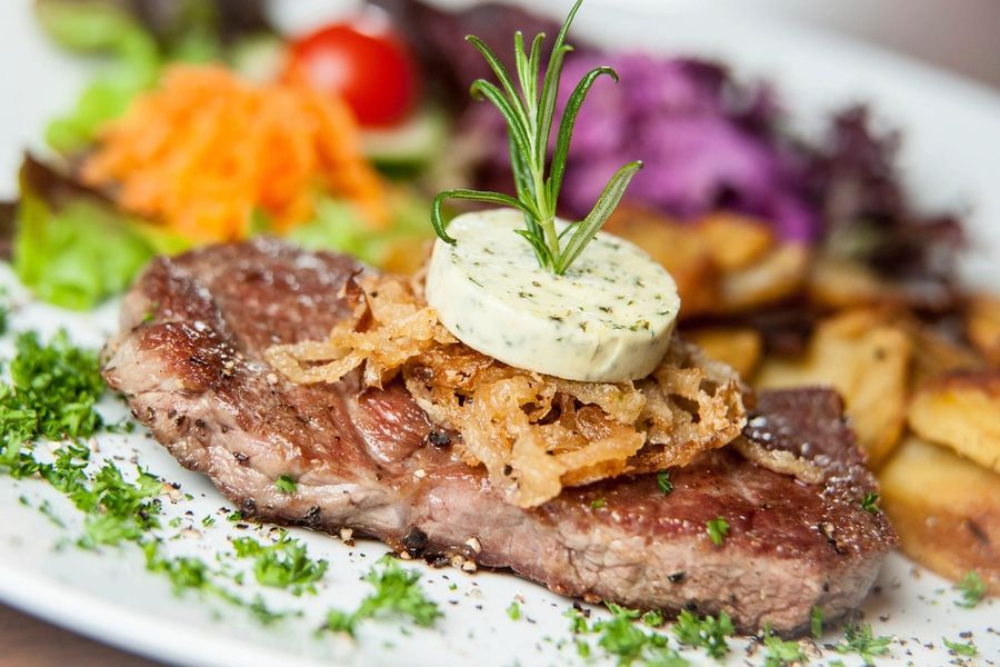 Entrecôte, beurre maître d'hôtel